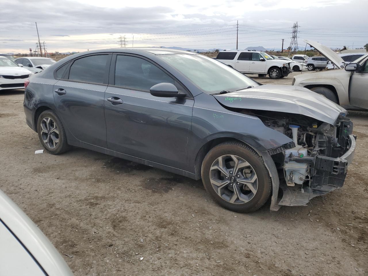 2021 Kia Forte - Image 4