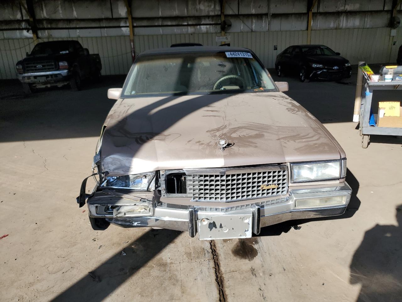 1990 Cadillac De Ville - Image 5