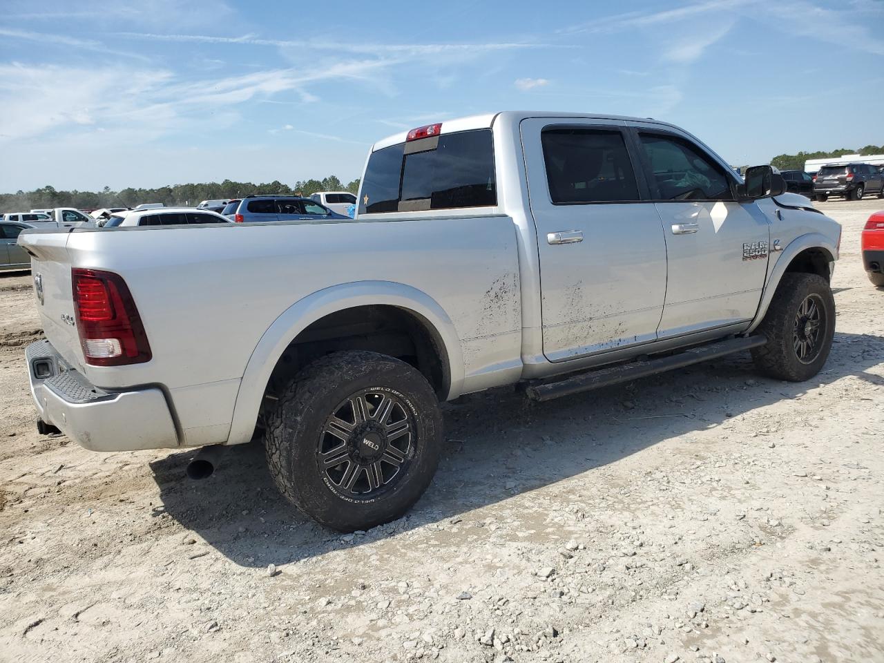 2018 RAM 2500 - Image 3