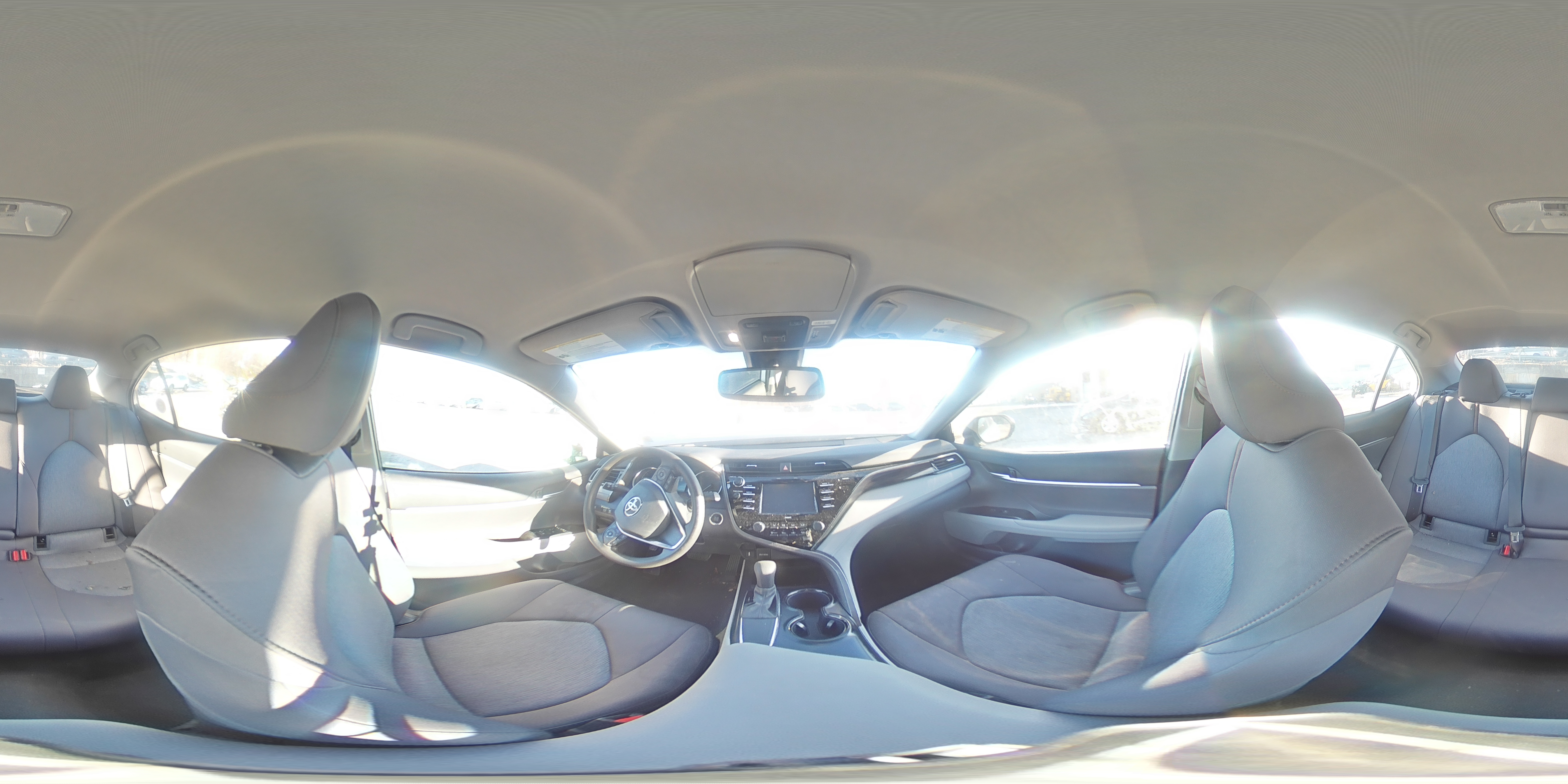 2020 Toyota Camry - Image 12