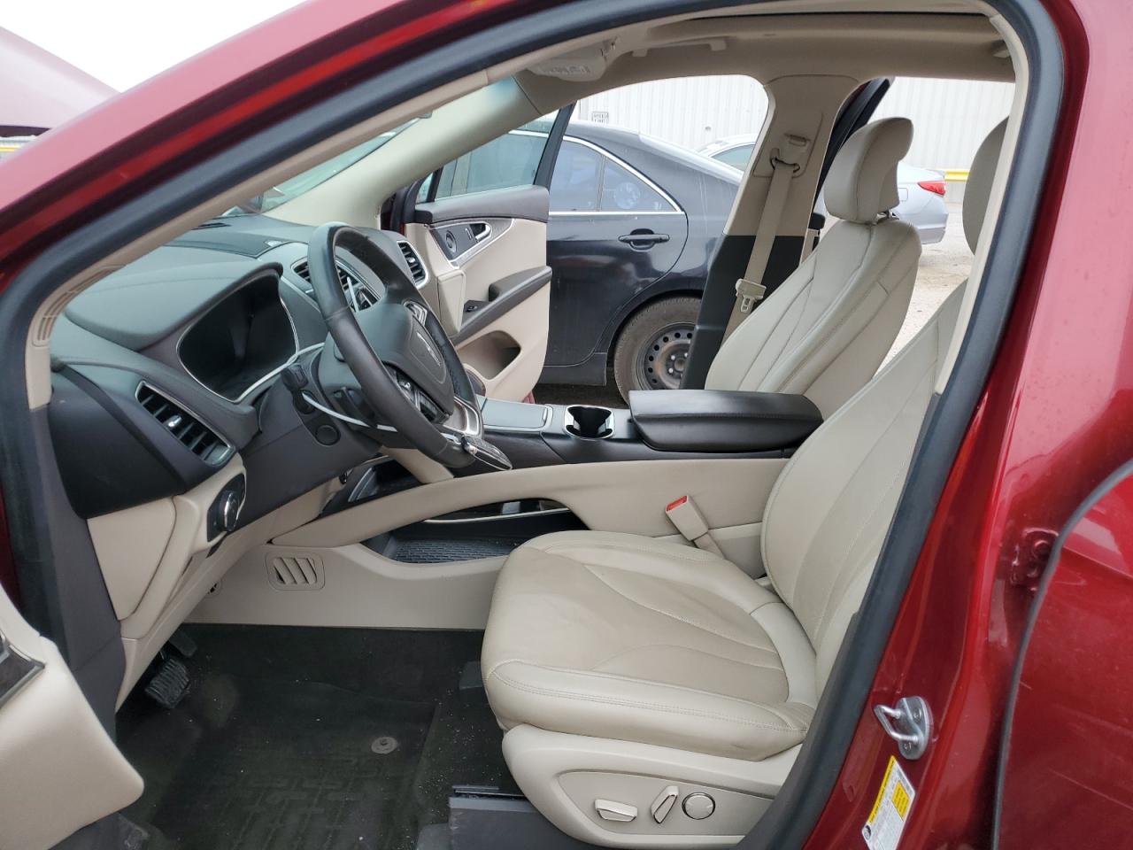 2019 Lincoln Nautilus - Image 7