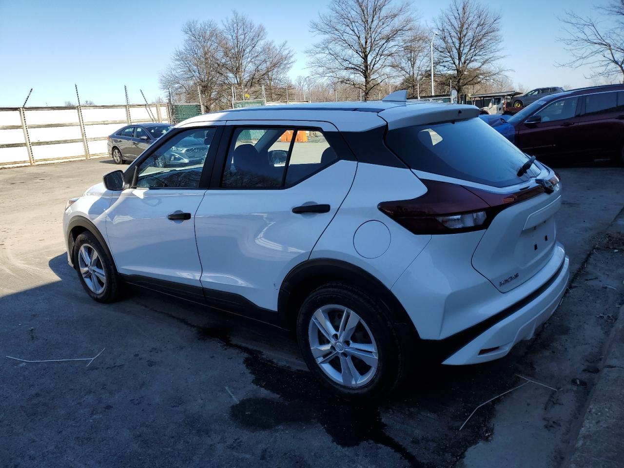 2022 Nissan Kicks - Image 2