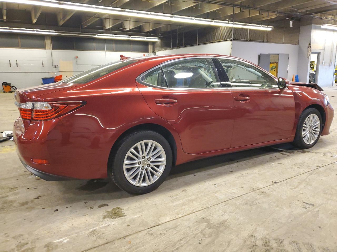 2013 Lexus ES - Image 3