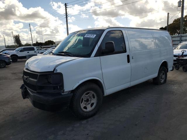 2005 Chevrolet Express G1500  на продаже в Miami, FL - Front End