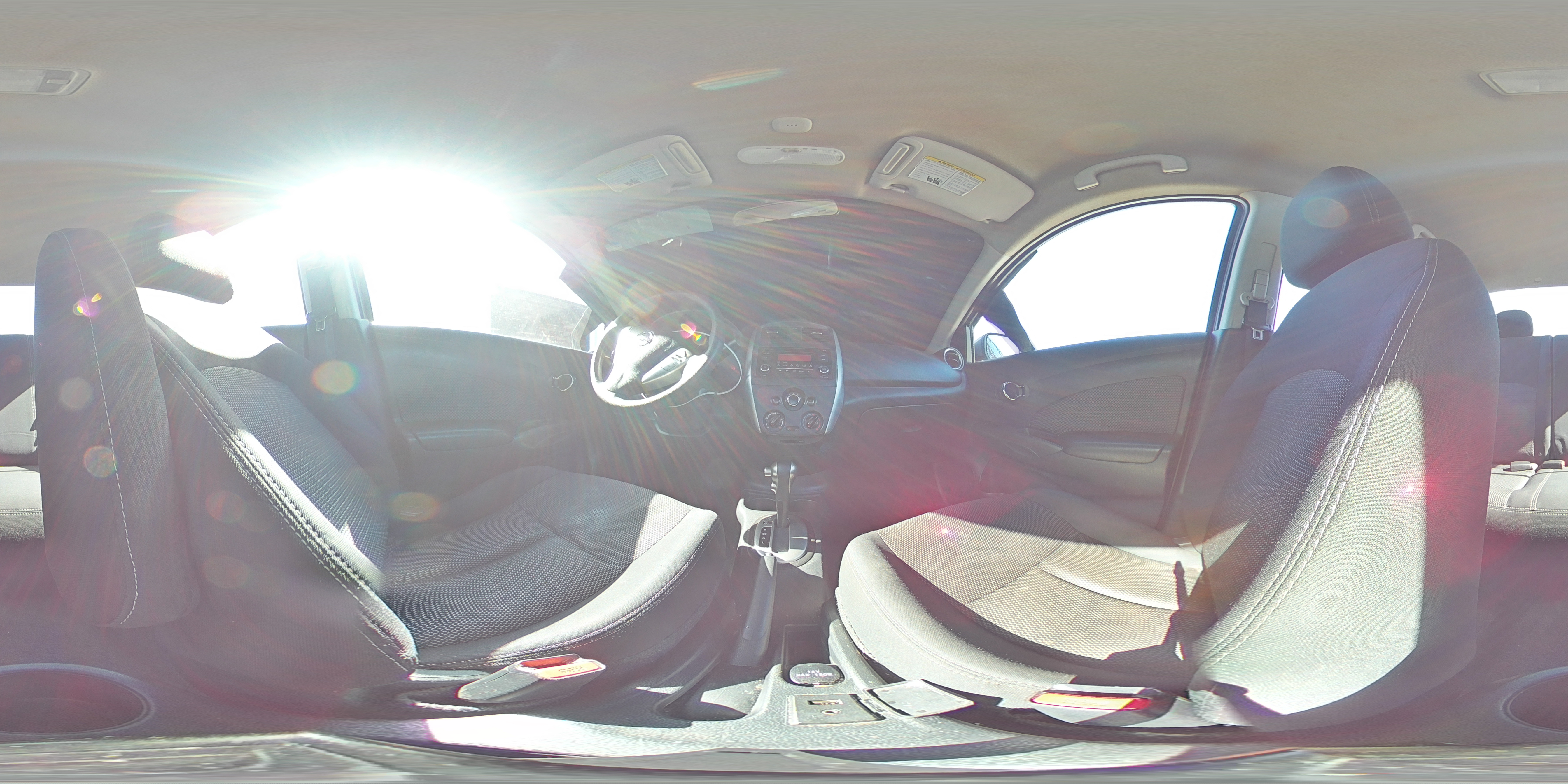 2016 Nissan Versa - Image 15