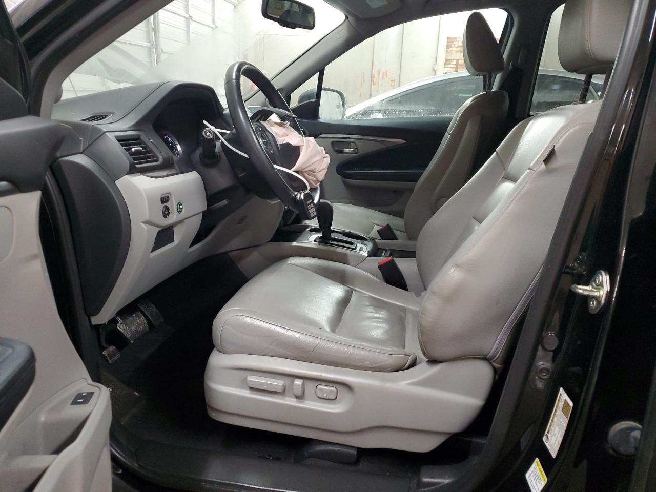 2016 Honda Pilot - Image 7