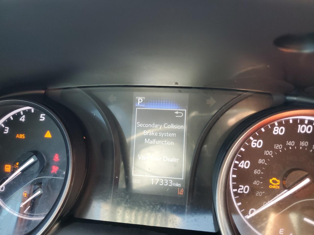 2024 Toyota Camry - Image 9