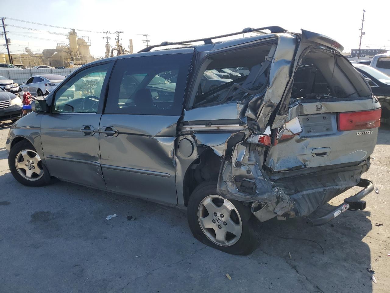 2001 Honda Odyssey - Image 2