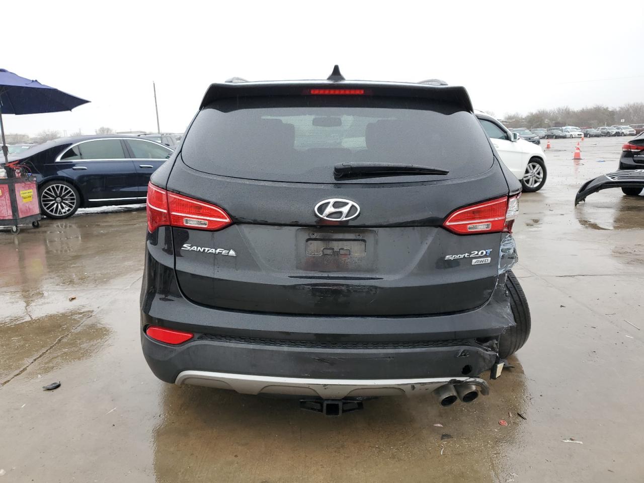 2014 Hyundai Santa Fe - Image 6