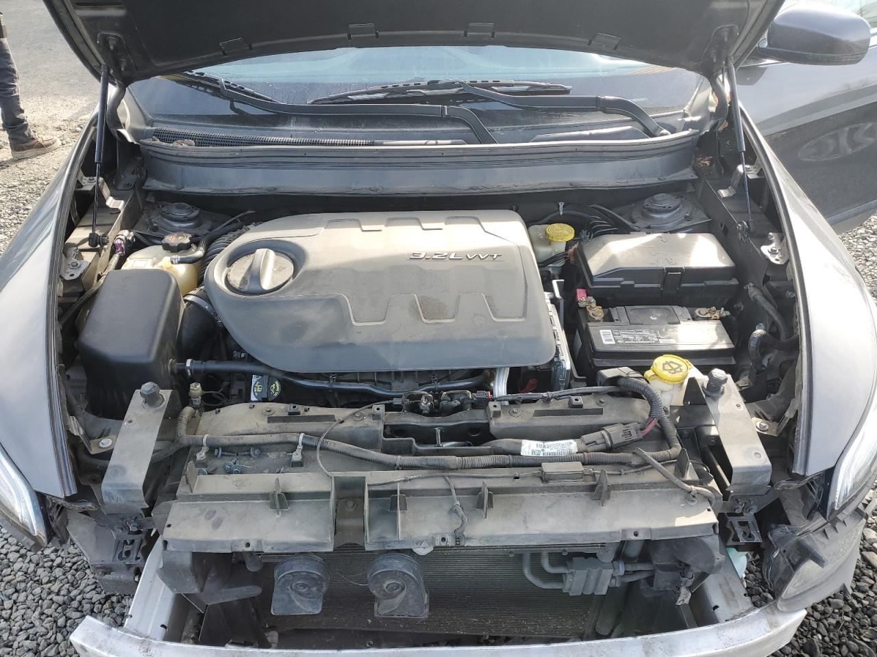 2014 Jeep Grand Cherokee - Image 12