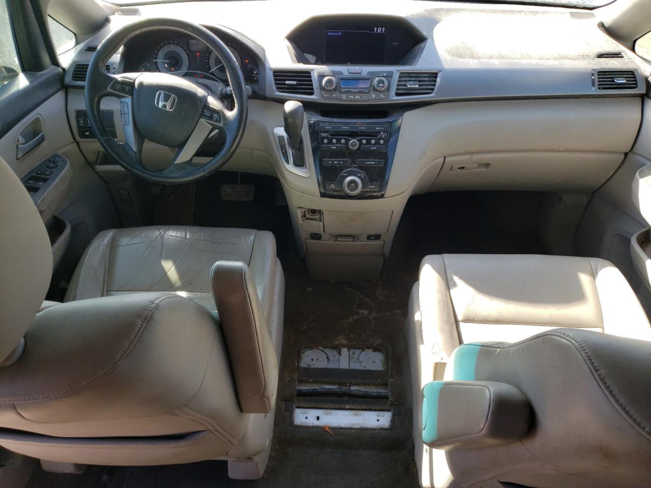 2012 Honda Odyssey - Image 8