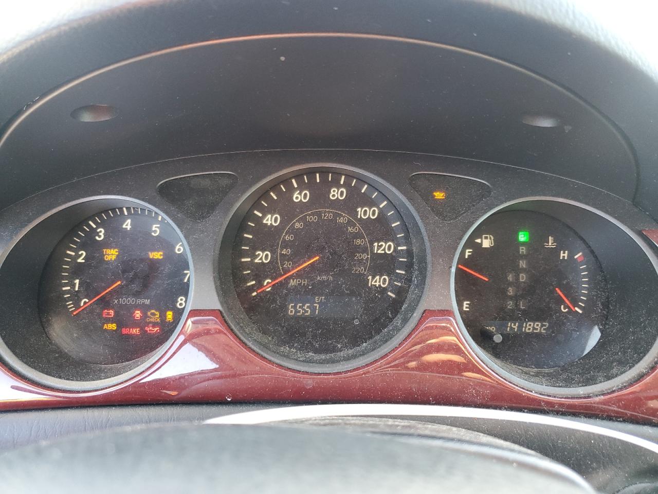 2003 Lexus ES - Image 9