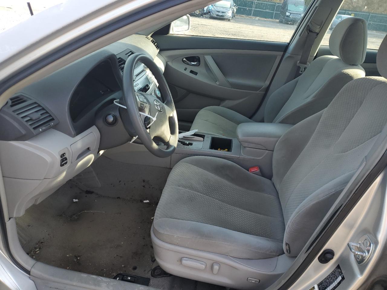 2009 Toyota Camry - Image 7