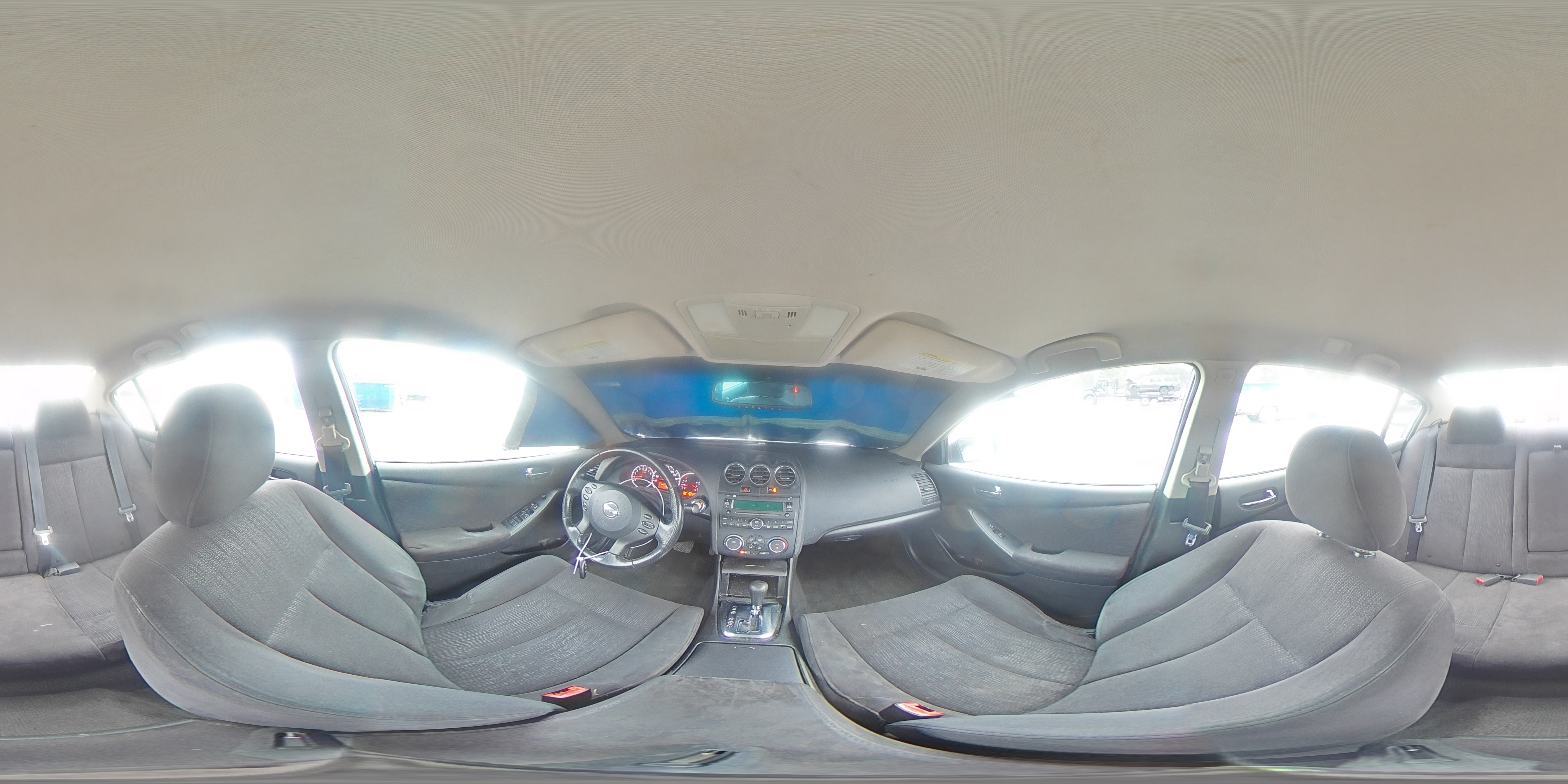 2012 Nissan Altima - Image 13