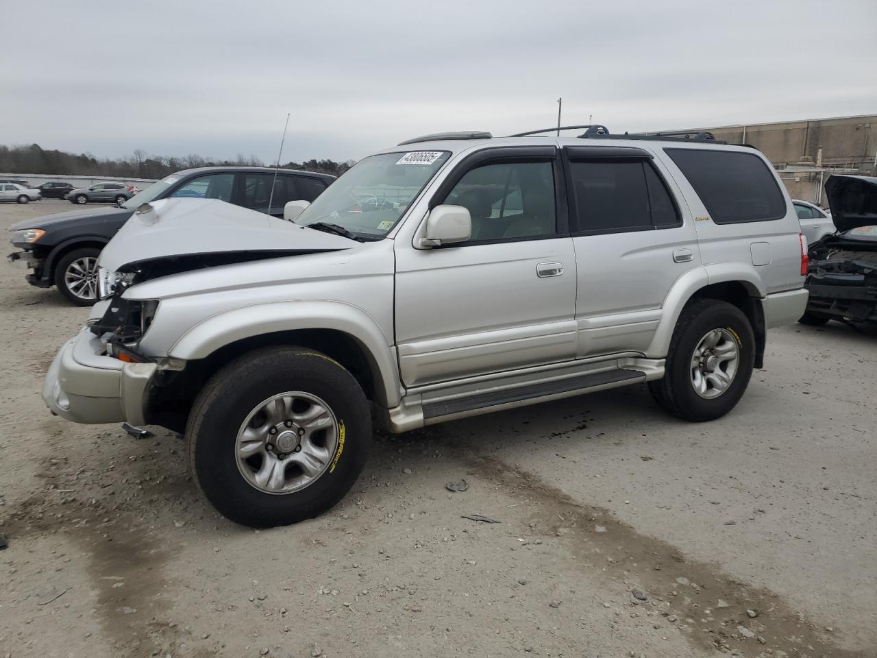 2002 Toyota 4Runner - Image 1