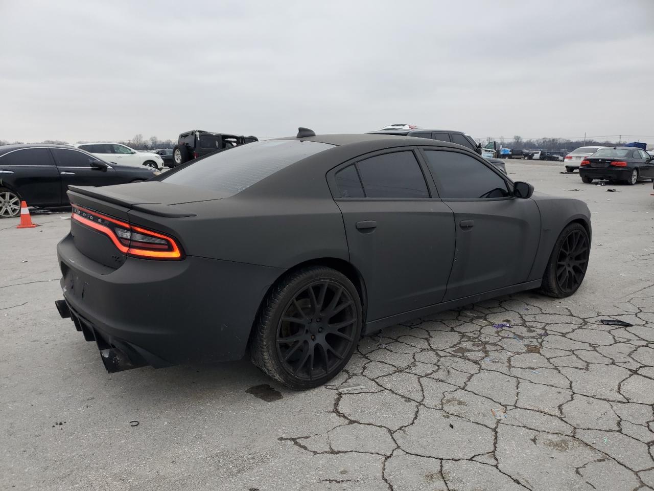 2016 Dodge Charger - Image 3