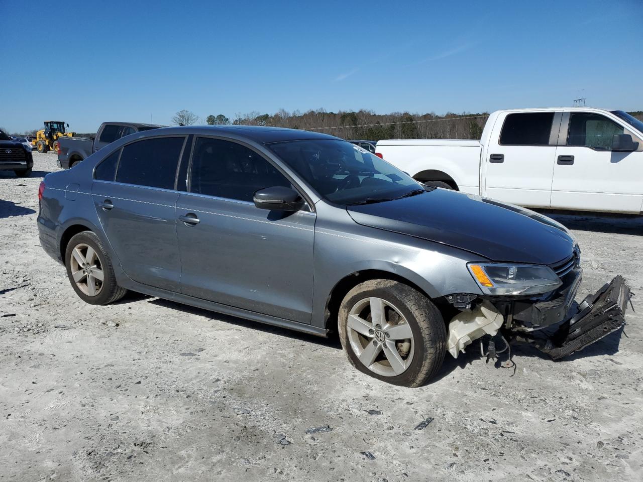 2014 Volkswagen Jetta - Image 4