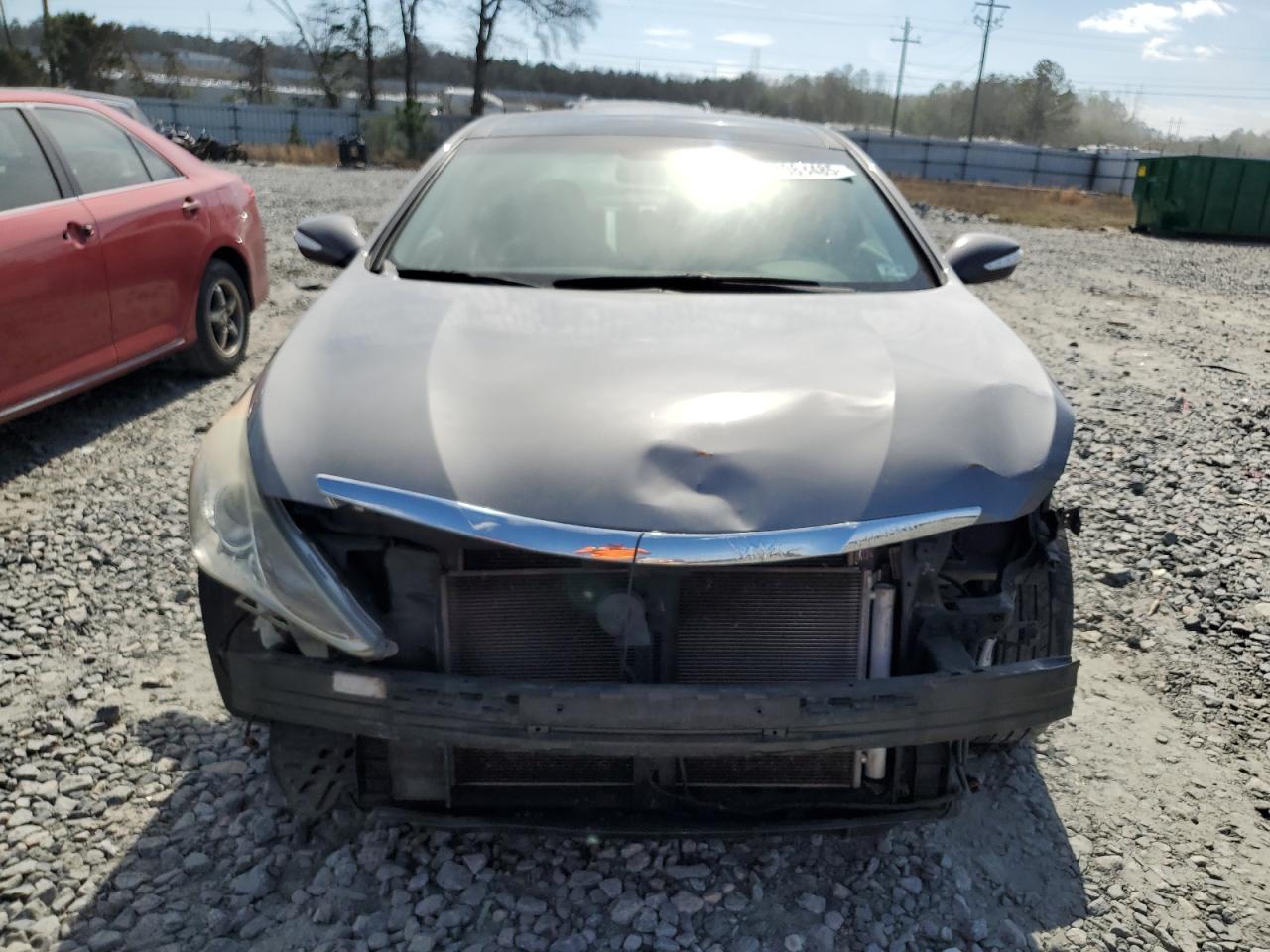 2012 Hyundai Sonata - Image 5