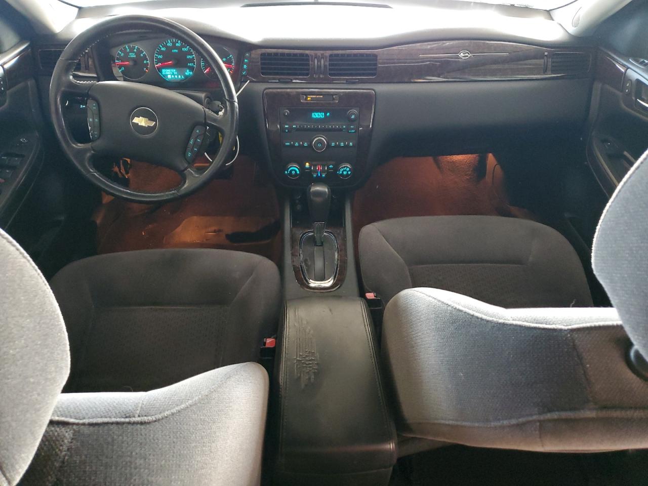 2013 Chevrolet Impala - Image 8