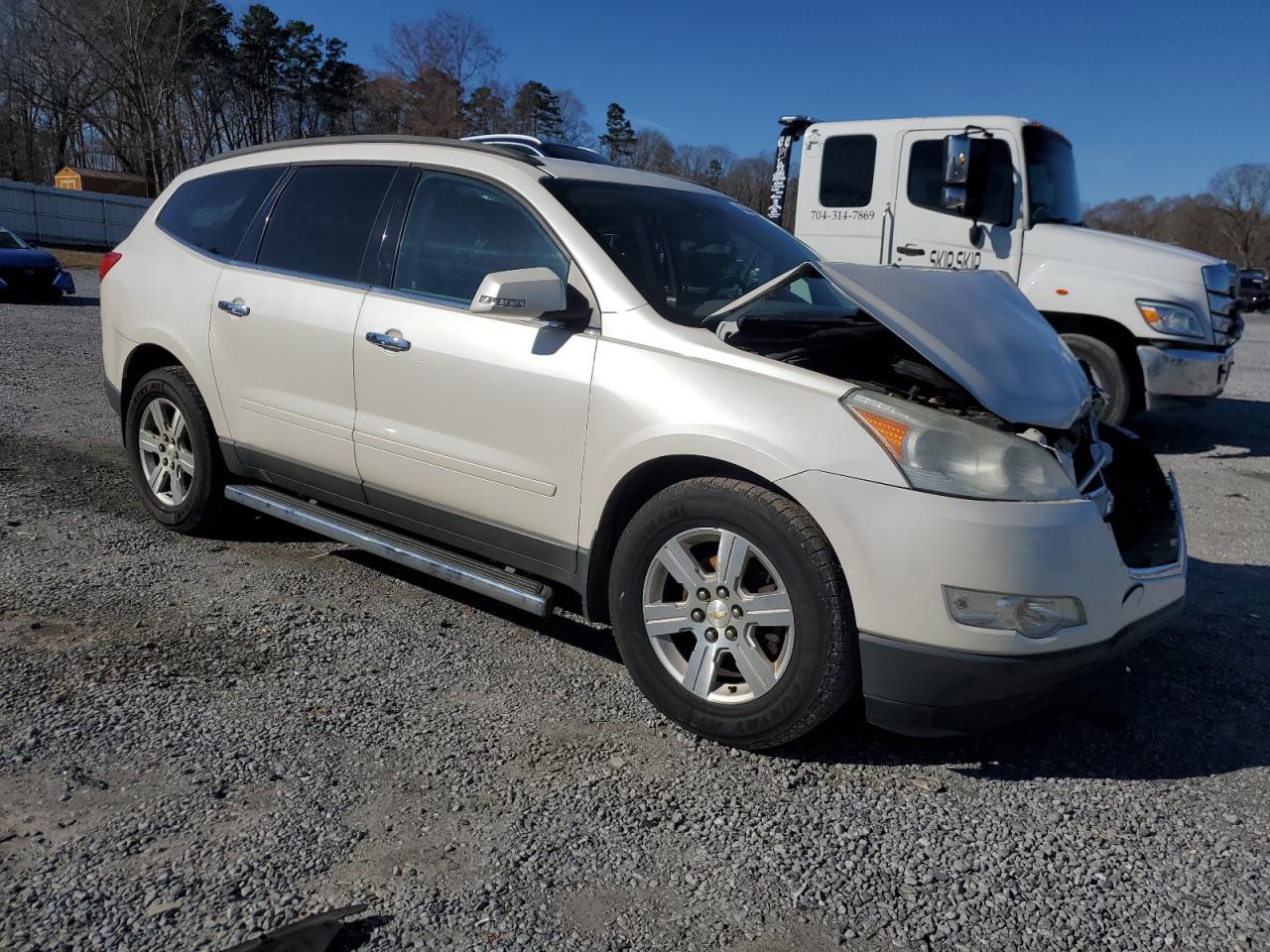 2011 Chevrolet Traverse - Image 4