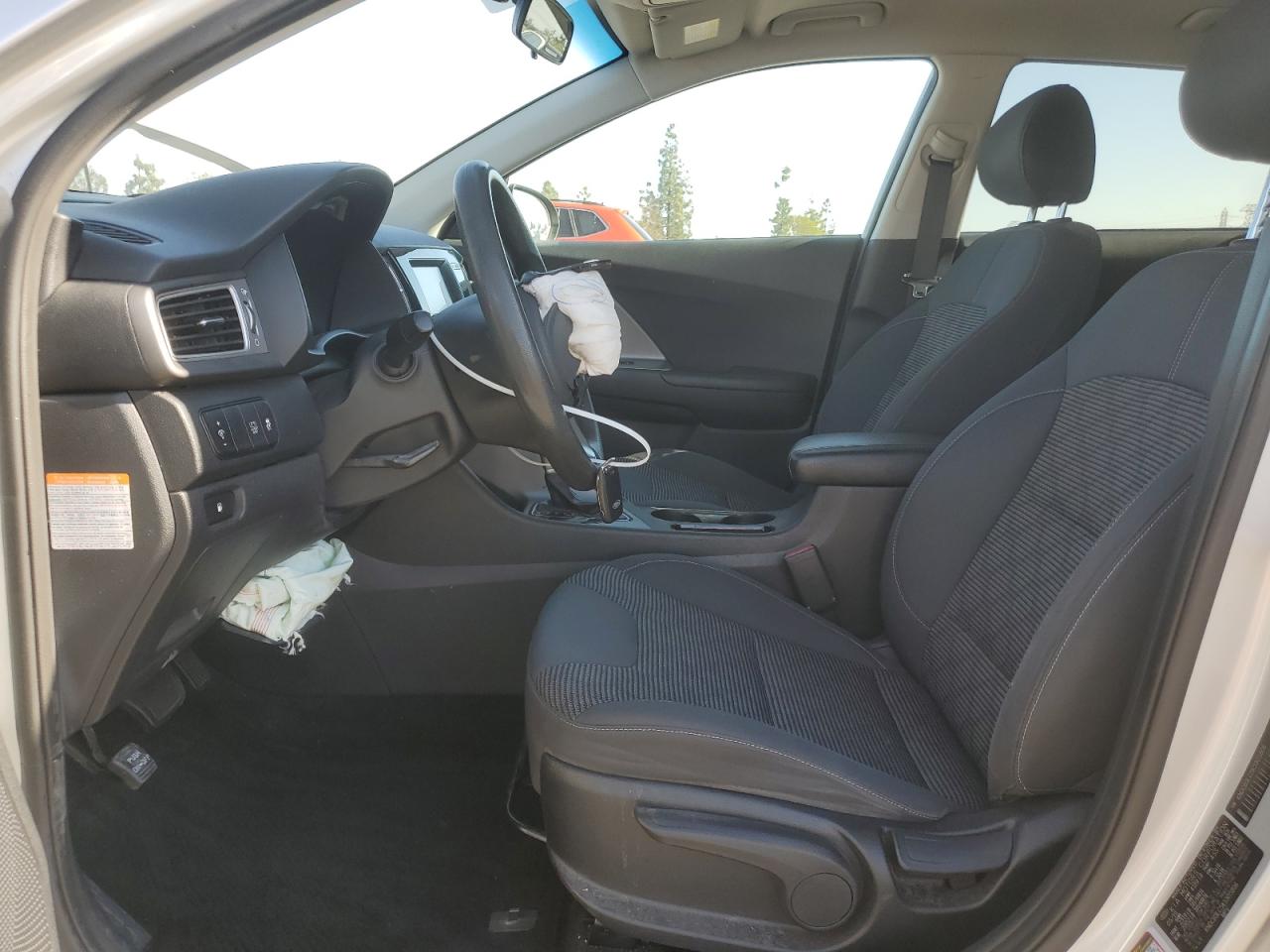 2019 Kia Niro - Image 7