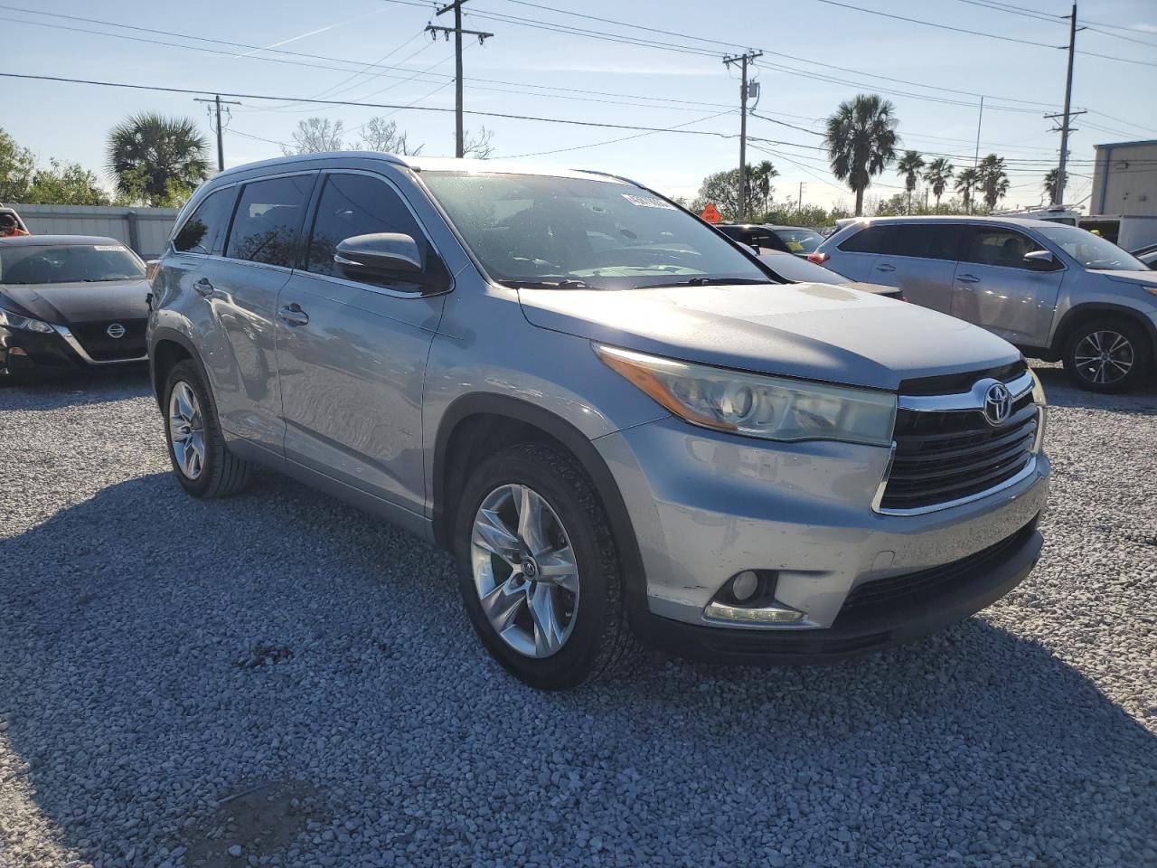 2016 Toyota Highlander - Image 4