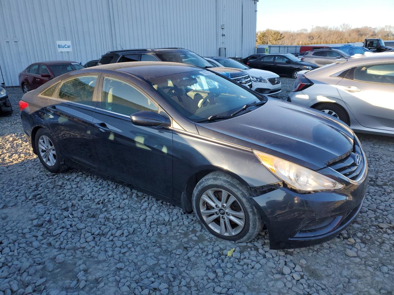 2012 Hyundai Sonata - Image 4