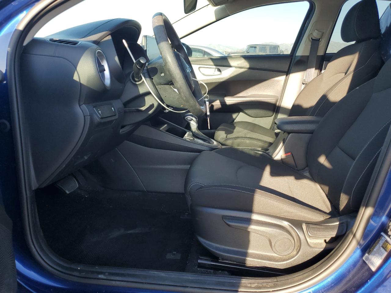 2023 Kia Forte - Image 7