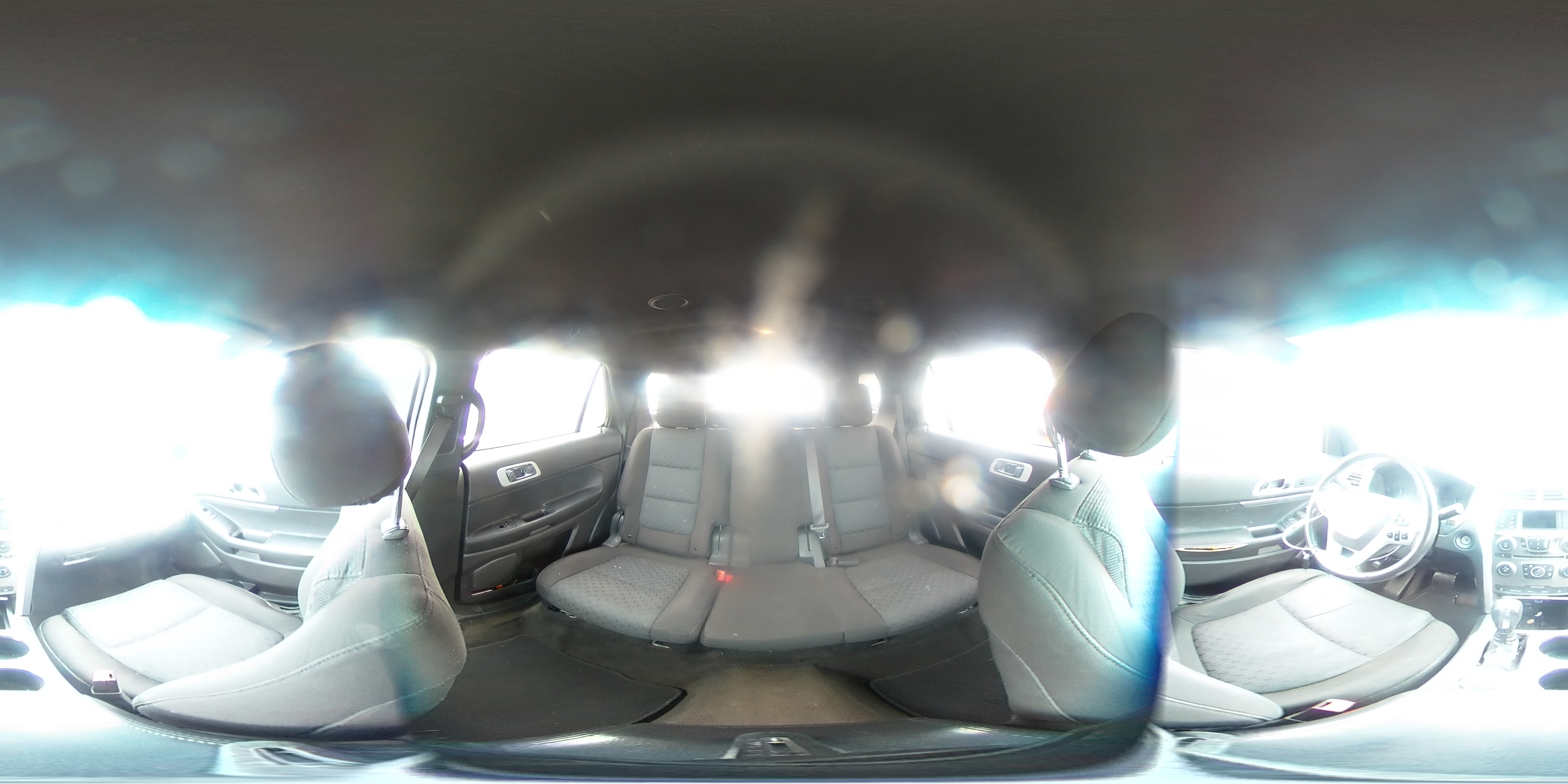 2012 Ford Explorer - Image 13
