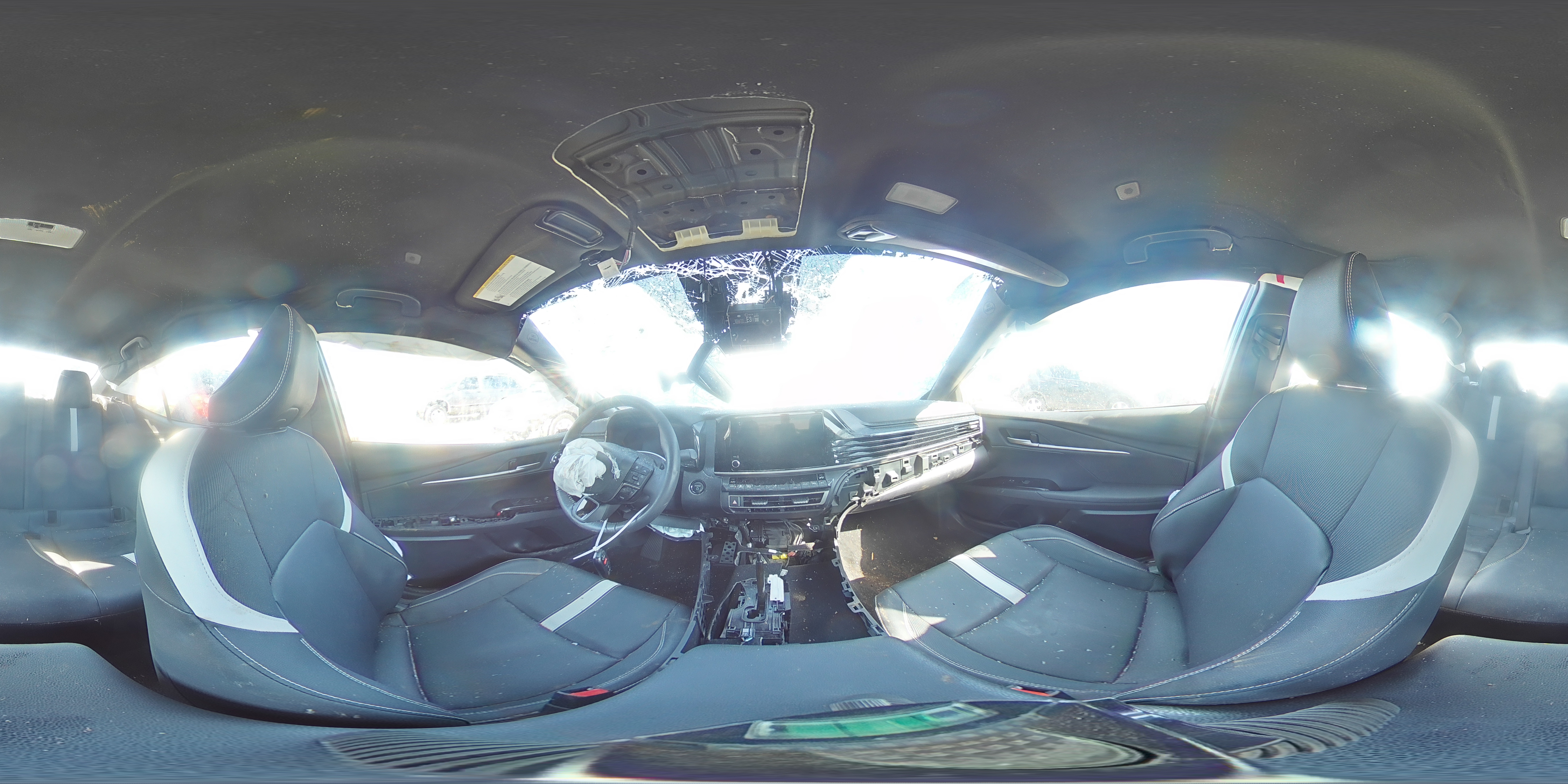 2025 Toyota Camry - Image 13