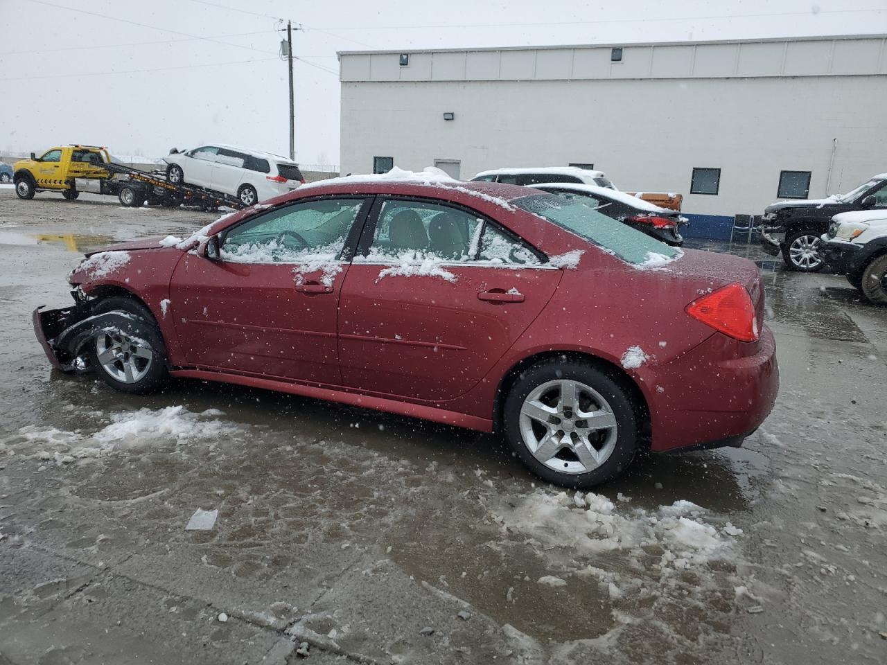 2010 Pontiac G6 - Image 2