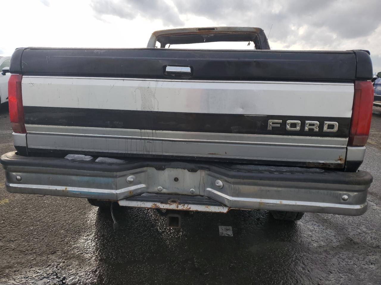1995 Ford F250 - Image 10