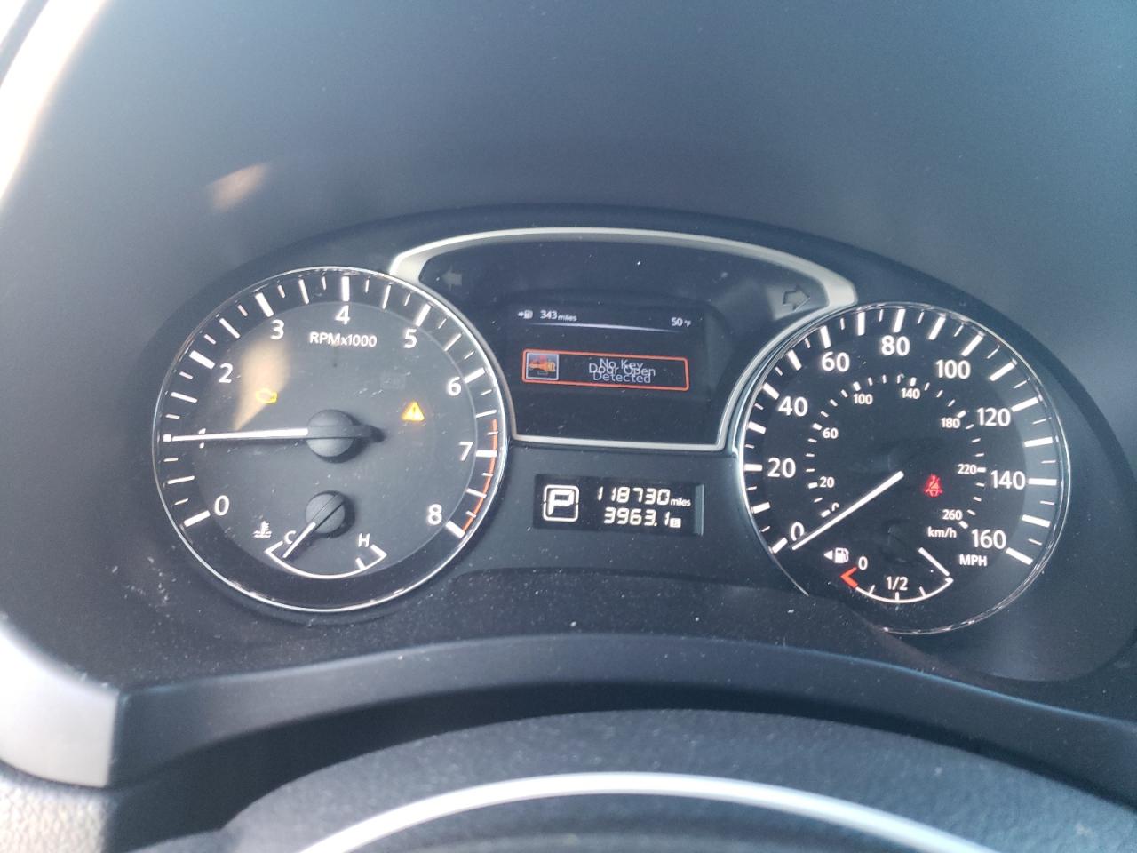 2013 Nissan Altima - Image 9