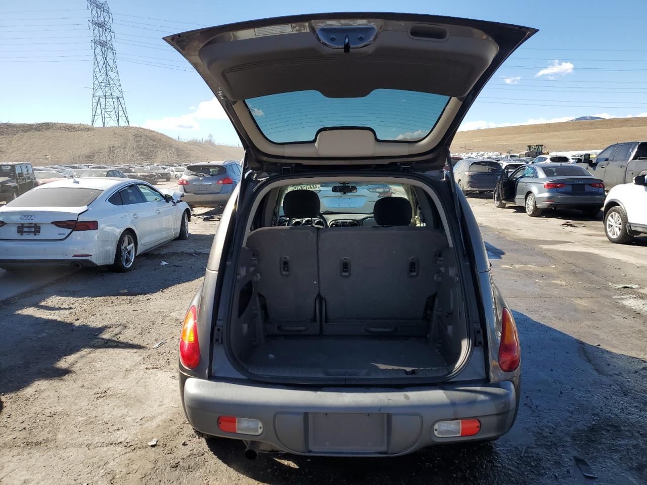 2001 Chrysler PT Cruiser - Image 6