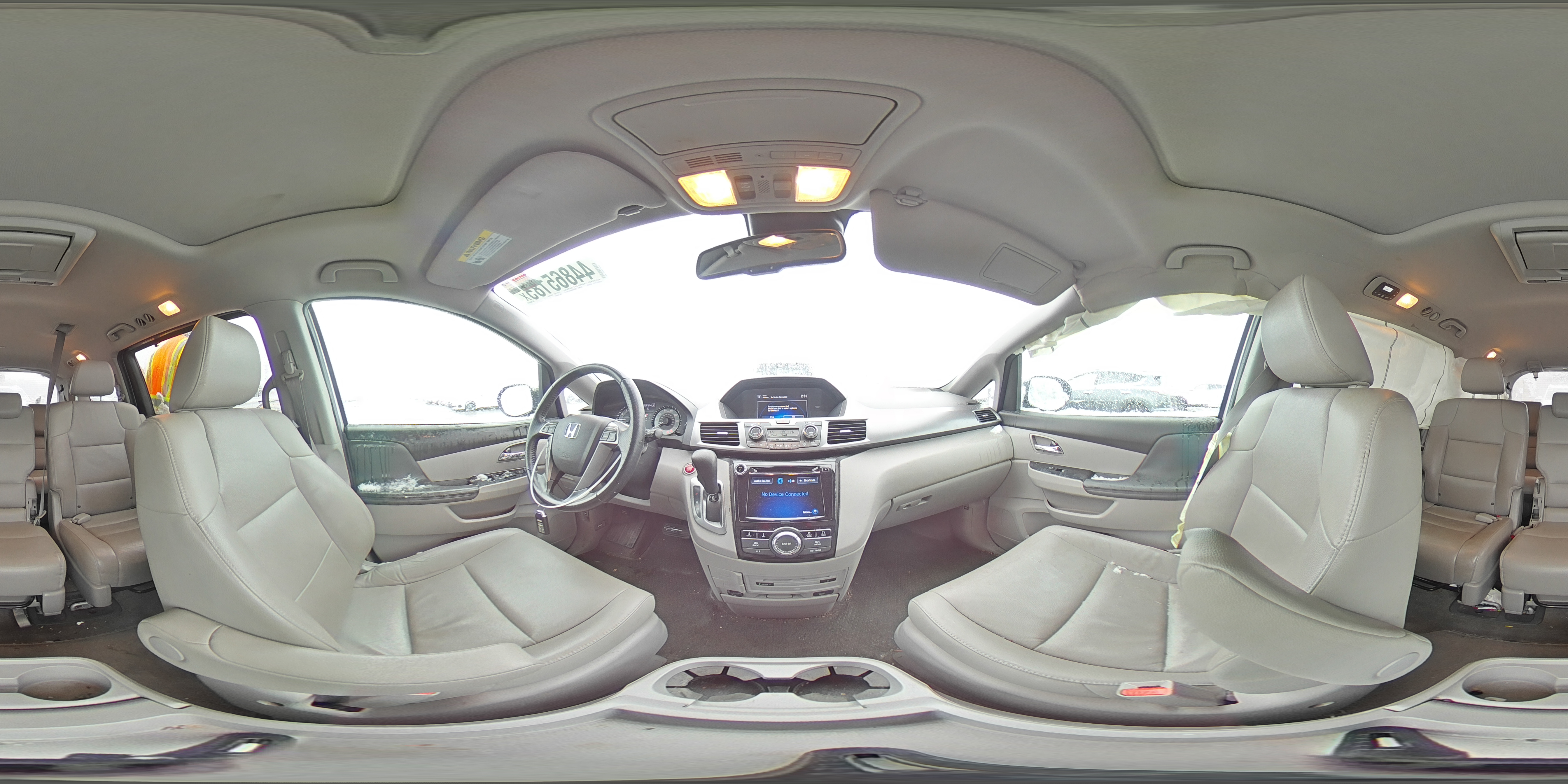 2014 Honda Odyssey - Image 13