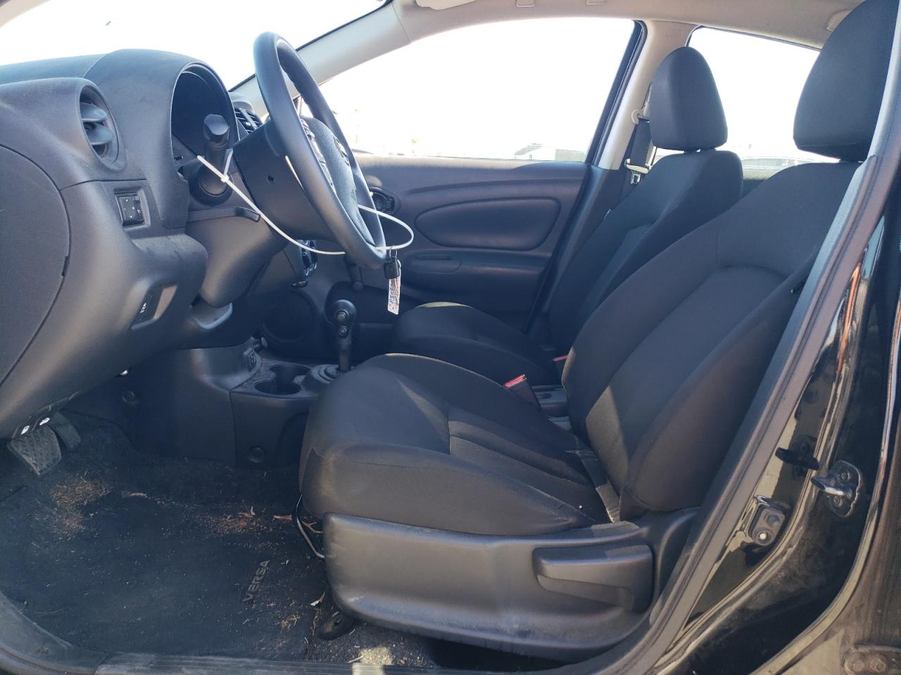 2019 Nissan Versa - Image 7
