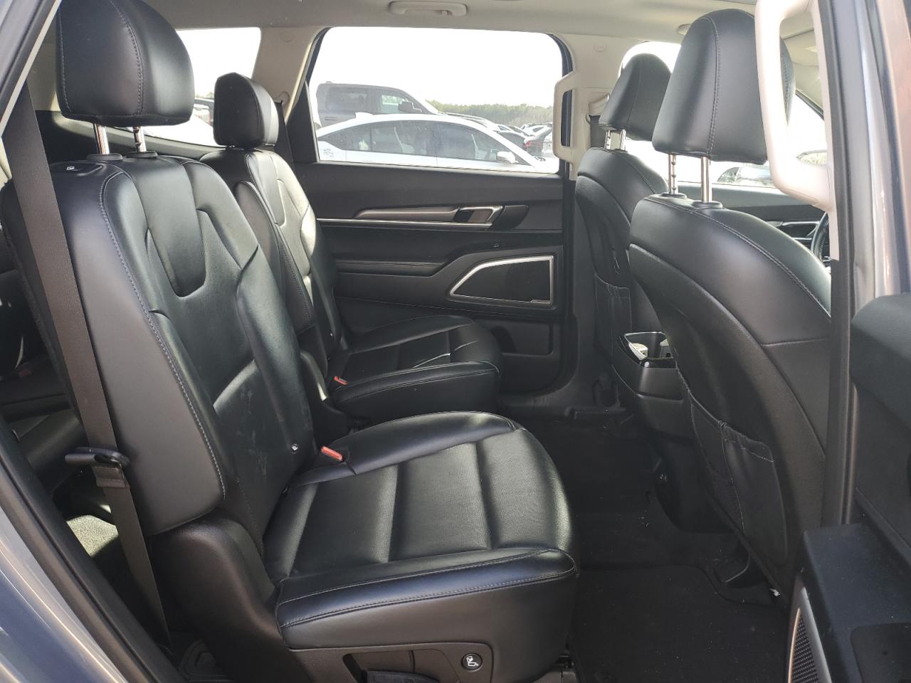 2020 Kia Telluride - Image 11