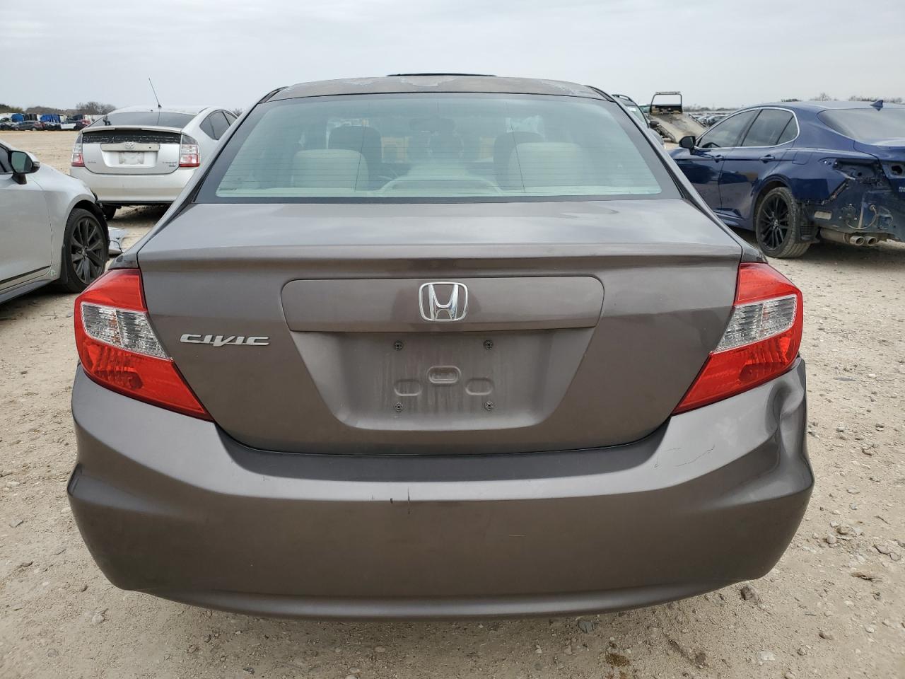 2012 Honda Civic - Image 6
