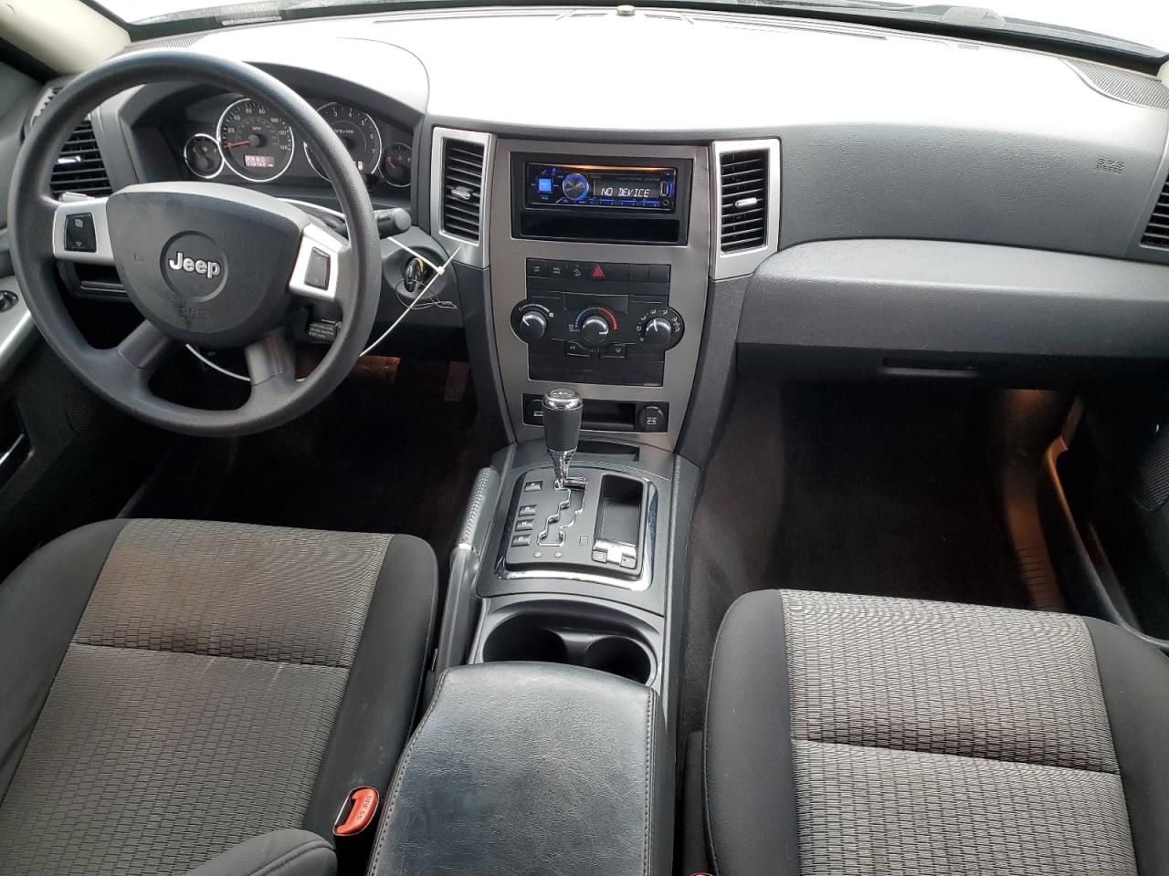 2009 Jeep Grand Cherokee Laredo VIN: 1J8HR48P19C555965 Lot: 45602315
