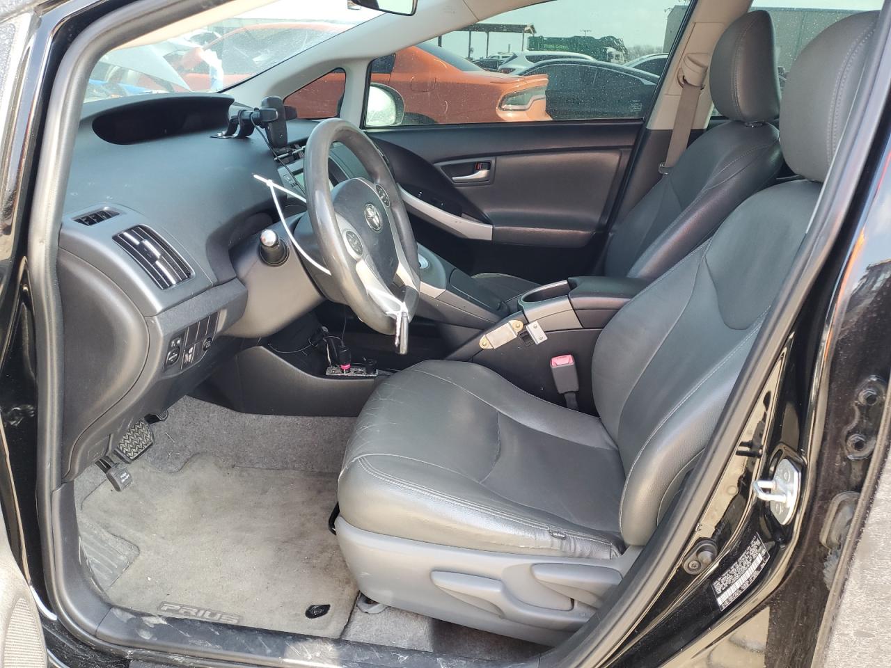 2013 Toyota Prius - Image 7