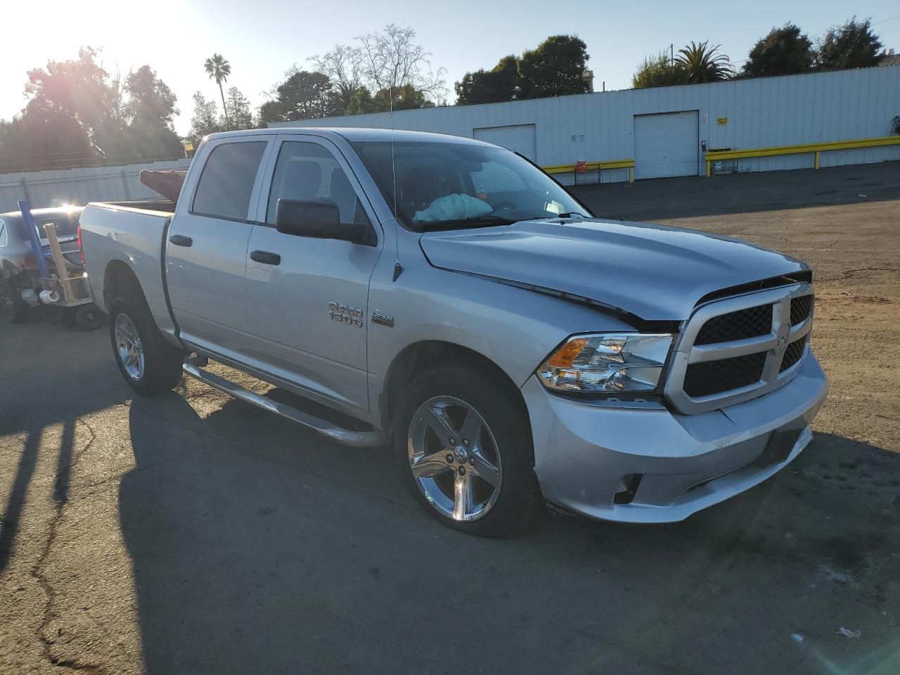 2014 RAM 1500 - Image 4