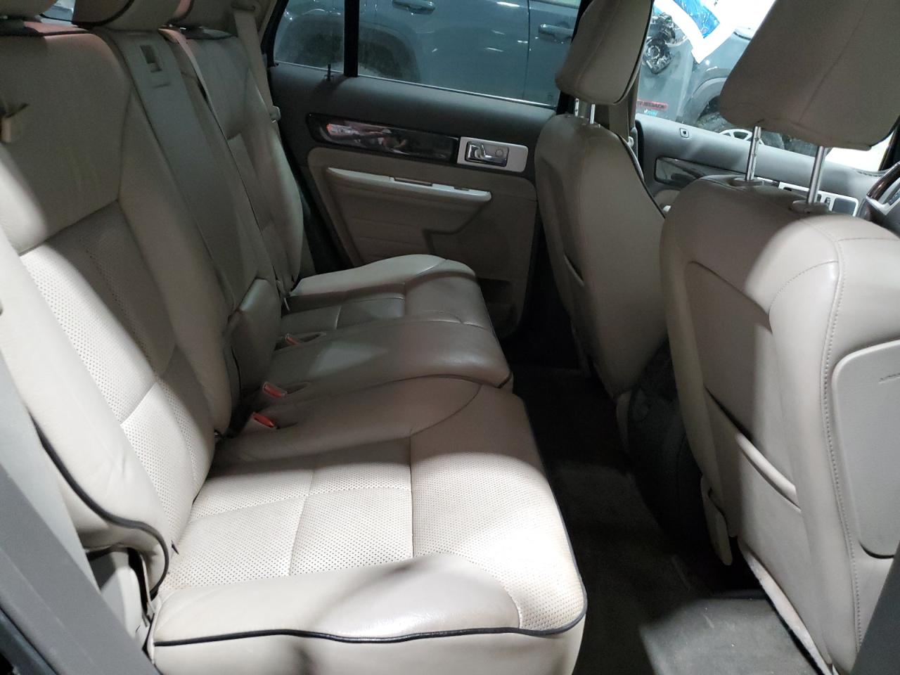 2008 Lincoln Mkx VIN: 2LMDU88C38BJ24079 Lot: 46079535