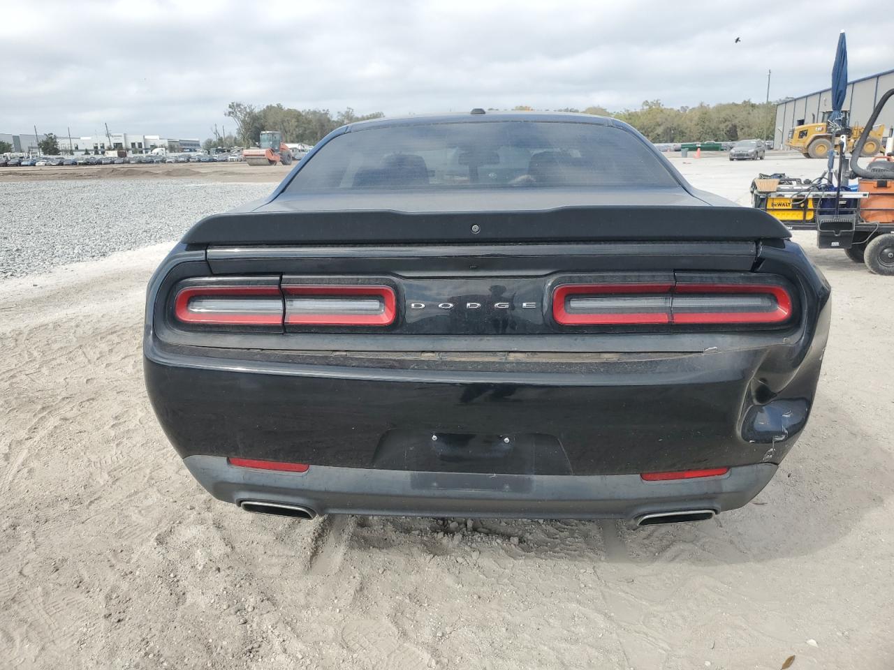 2015 Dodge Challenger - Image 6