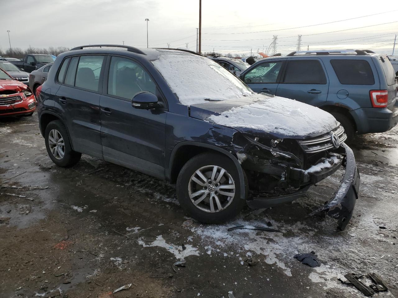 2016 Volkswagen Tiguan - Image 4
