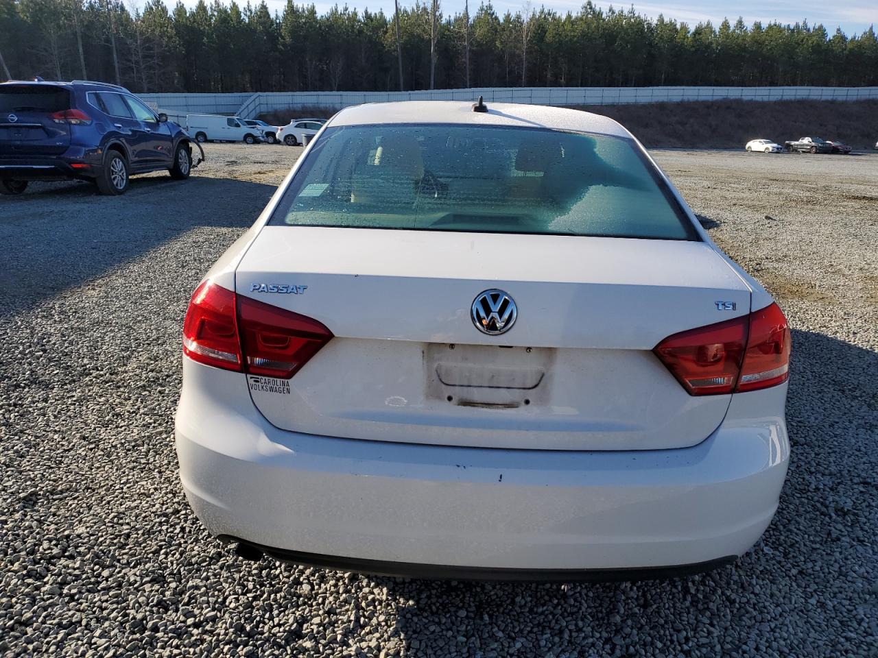 2015 Volkswagen Passat - Image 6