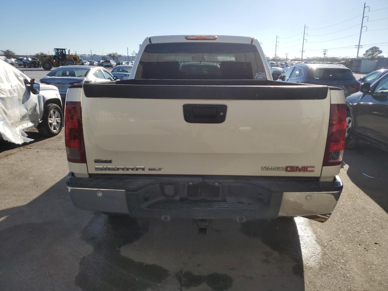 2010 GMC Sierra - Image 6