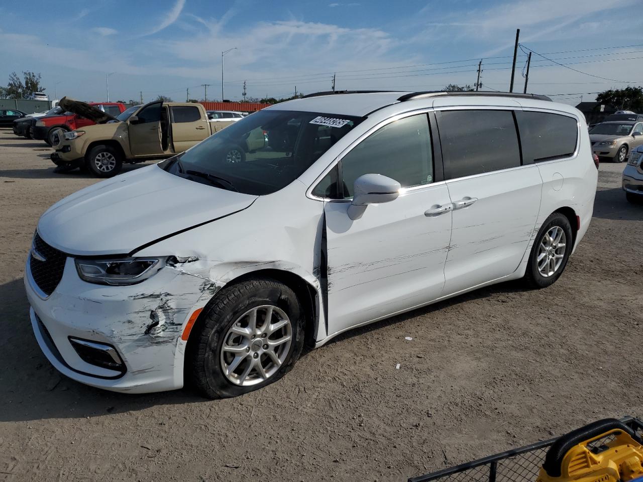 2022 Chrysler Pacifica - Image 1