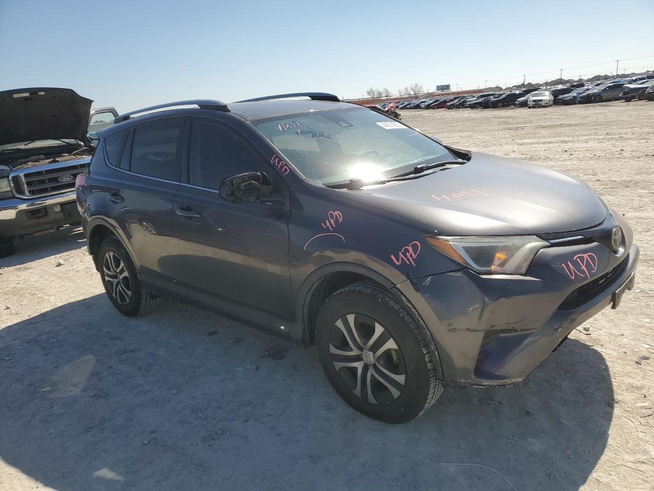 2017 Toyota RAV 4 - Image 4