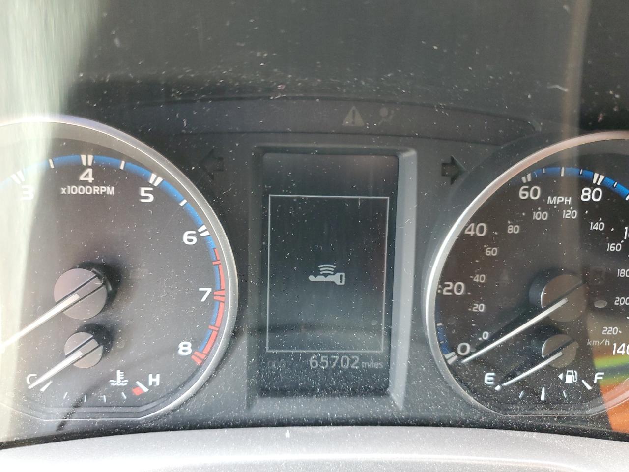 2018 Toyota RAV 4 - Image 9