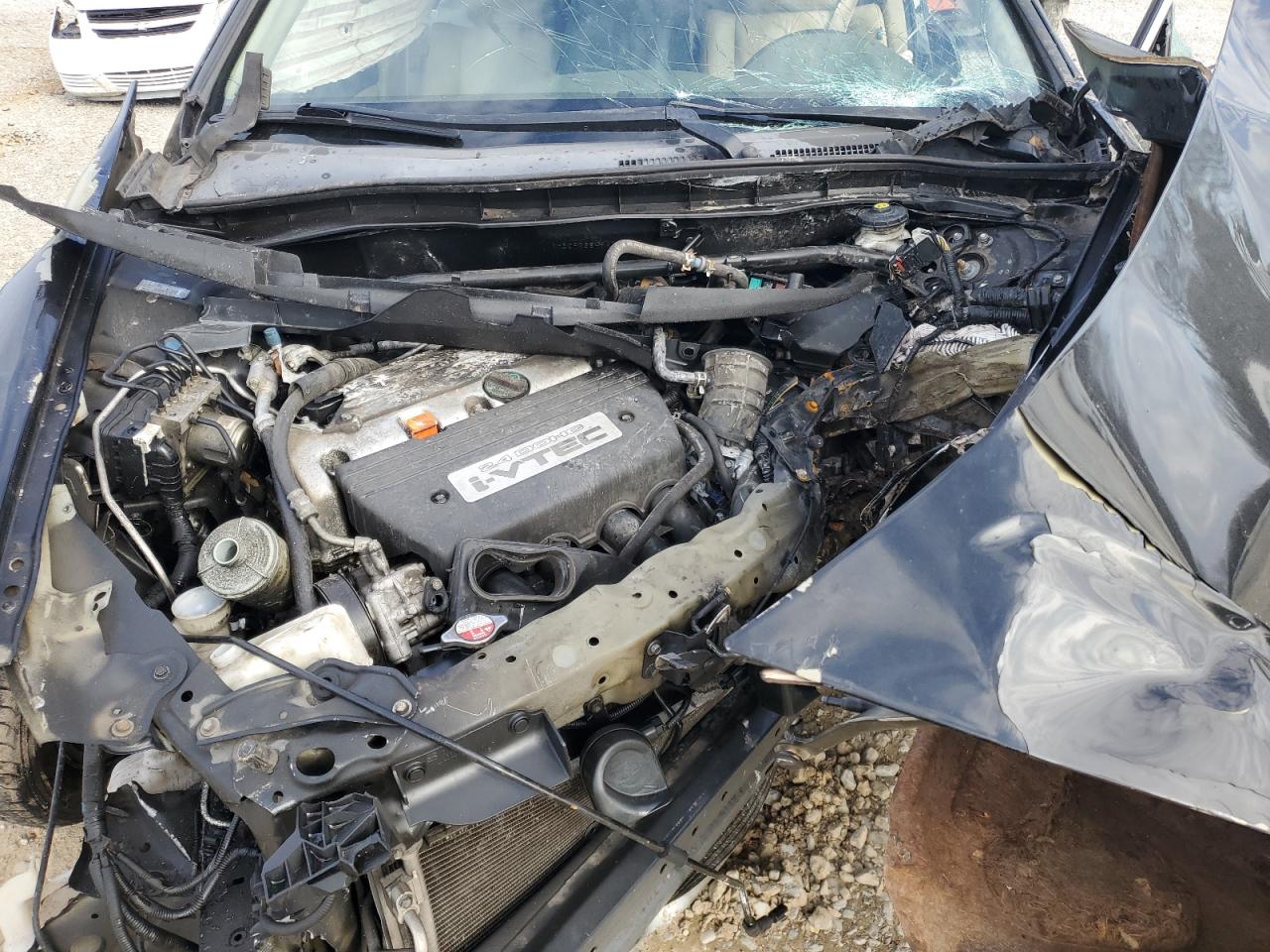 2009 Honda Accord - Image 12